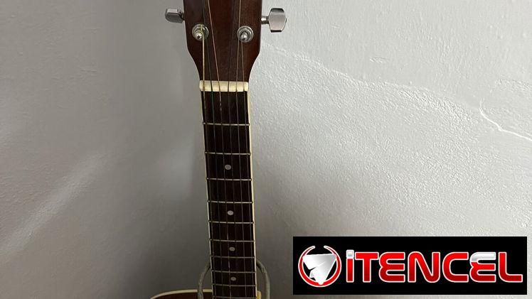 Guitarra Acústica