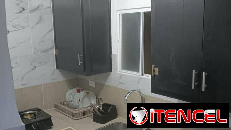 Se renta apartamento de una habitación en el Vedado por el Jalisco Park.58858577