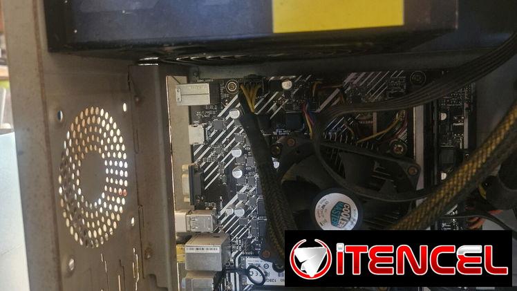 Torre de pc de 11na generación — foto 1