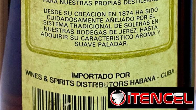 Se vende botella de brandy Fundador de bodegas Pedro Domecq antigua bien conservada. — foto 4