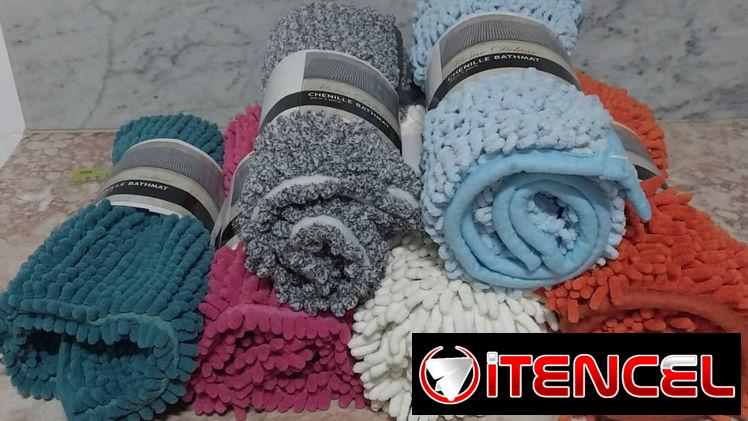 **Rebaja**Alfombras de Chenille Precio: 9USD — foto 1