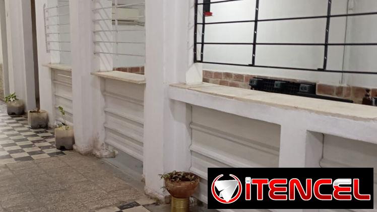 Casa biplanta ideal para negocio en 10 de octubre — foto 2