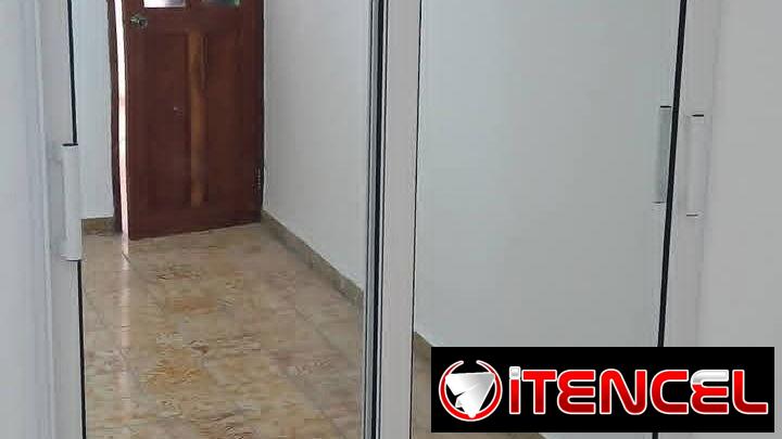 *Dtodo Marqueteria aluminio y cristales* — foto 2