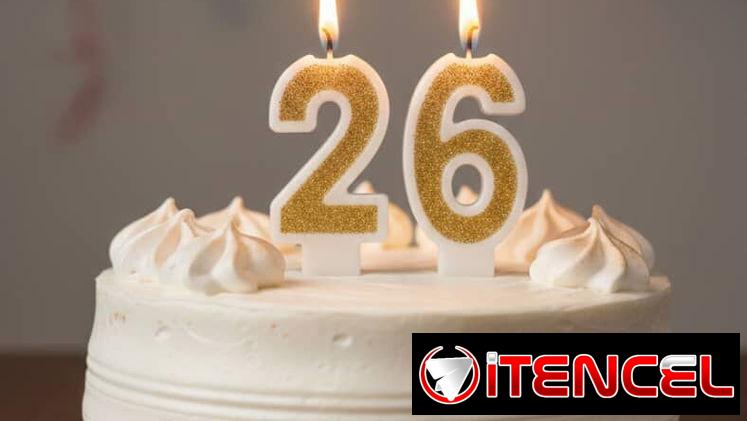 Velas de números artesanales, globos metálicos de números y corazones y globos de latex de varios colores. Set de globos