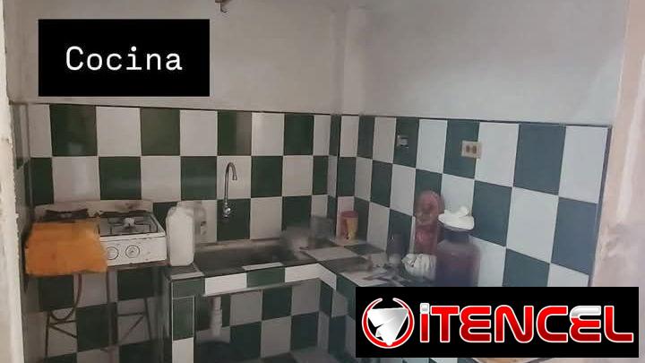 📢 Se vende casa o se permuta  2 casas  por 1 Busco:  Casa de 3 o 4 cuartos, patio trasero, placa libre y gas de la call — foto 4