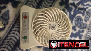 Mini ventilador usb recargable, con pila de litio externa y posibilidad de cambiarla fácilmente