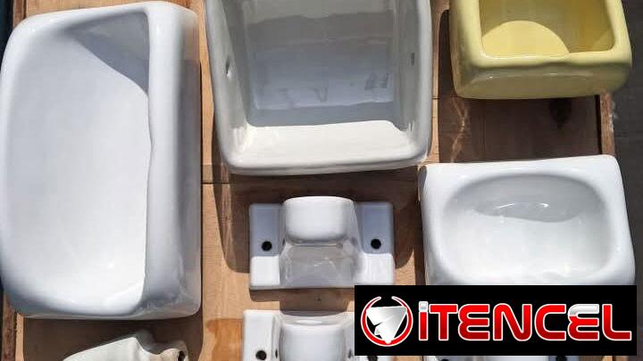 Papel sanitario y toallero
