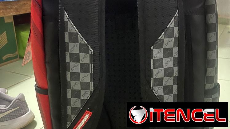 MOCHILA ORIGINAL NUEVECITA CON SUS SELLOS Y TODO — foto 4