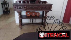 Juego de comedor antiguo