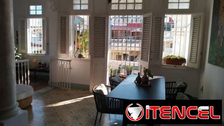 Se vende biplanta en altos con garaje cerca de 19y42 en 70mil usd 53582376