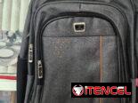 Mochila M-10 | 30 USD | Mochila para laptop con puerto USB