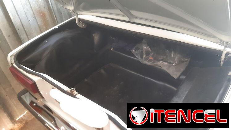 Lada 2107 del 2000 en circulación — foto 4