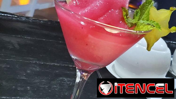 Busco trabajo como bartender barista