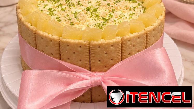 Tartas heladas de piña y de limón