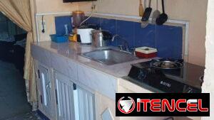 Al MES APTO DE 2 CUARTOS CONSTRUCCION CAPITALISTA MUY BUEN ESTADO Y BIEN UBICADO 300 USD AL MES.