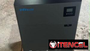 Todo en 1 infiniti  inversor de 6kw con 15kw de batería