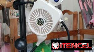 Ventilador recargable con diseño de robot ... ideal para coches de bebes, oficinas, escuela de los niños y más en 20 usd
