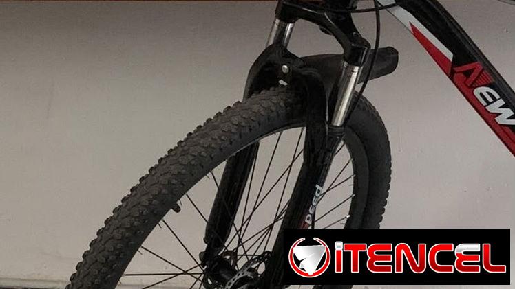 Bicicleta, todoterreno 26 con cuadro de acero alto carbono y mucho más, 21 velocidades — foto 3