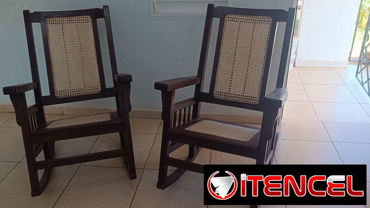Vendo pareja de sillones antiguos recién reparados en buen estado, 30mil x transferencia a la mitad, 58256384 — foto 2