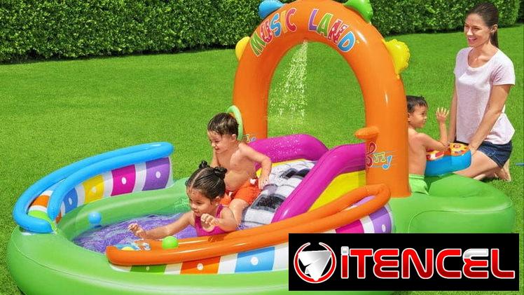 Piscina infantil inflable con tobogán
