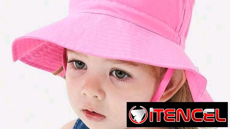Pamela o sombrero de bebé para verano con protección solar y autoajustable en color rosa y flores 3-12m y 1a3 años