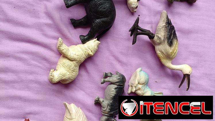 Juguetes miniatura (conjuntos): Mini Parque Jurásico, mini zoológico, mini herramientas, mini carritos.. — foto 4