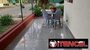Venta biplanta Playa 3/4 y 3 baños Garaje 70mil usd 53582376 lista para vendervq