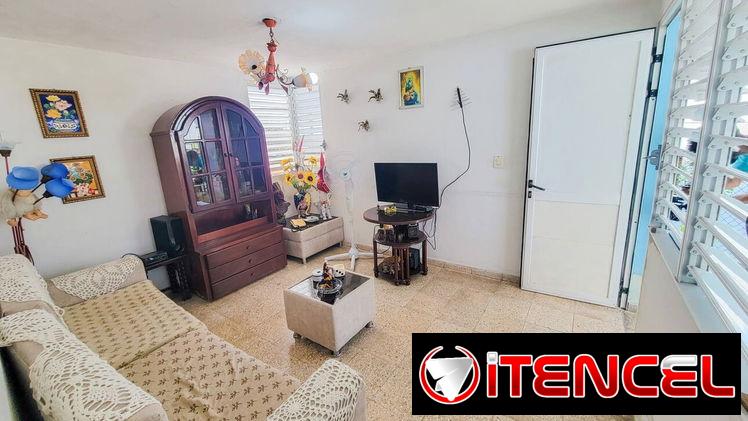 Venta de casa Biplanta Playa 30000 negociable — foto 2