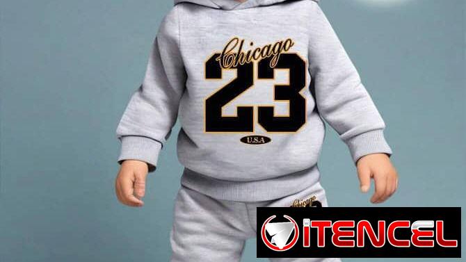 Ropita de niño de 6 a 24 meses . Ropa de niño — foto 3