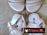 Sandalias de niña color crema  #27   en 6500$