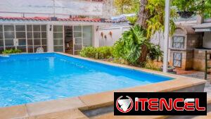 🏤🏊Casa de lujo de renta con piscina 4 habitaciones. PLA-006
