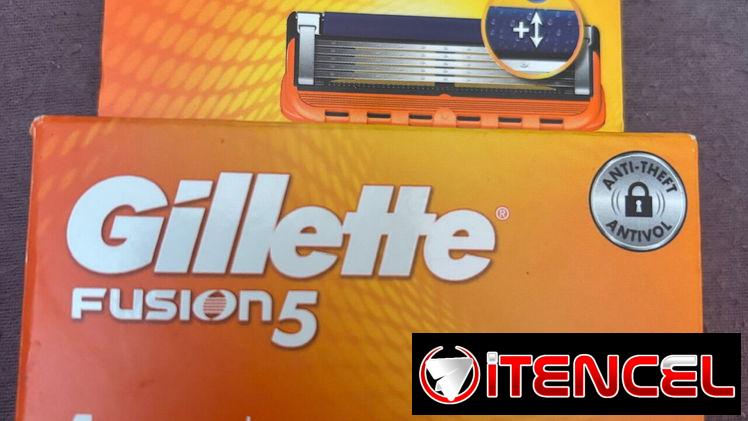 Caja de respuestos de cuchilla de afeitar gillette fusion y proglide 17$
