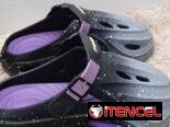 Sandalia tipo Crocs de hombre