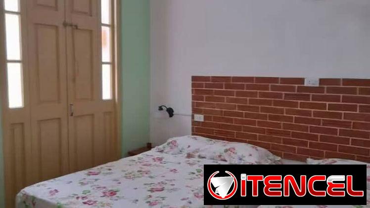 52435224 +525580152883 Apartamento en Casco Histórico de un cuarto, segundo piso,dos balcones a la calle .El edificio co — foto 2