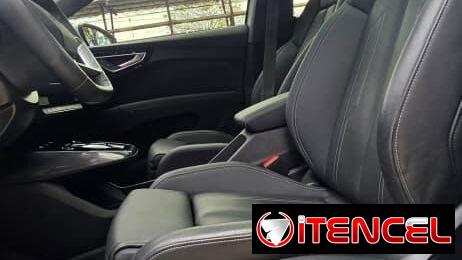 Audi Q4 e-tron 2025, al detalle — foto 2