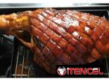 Comida criolla – ÚLTIMAS 2 PIERNAS DISPONIBLES – 30LB POR 90.000 CUP (¡RINDE PARA 35!)