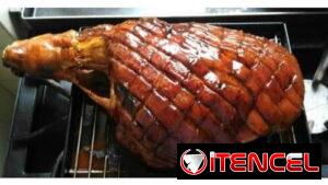 Comida criolla - ÚLTIMAS 2 PIERNAS DISPONIBLES – 30LB POR 90.000 CUP (¡RINDE PARA 35!)