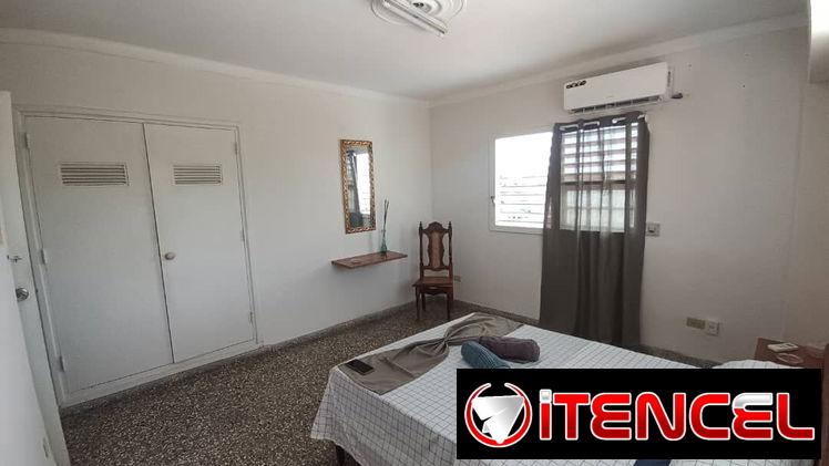 Renta lineal de apartamento en Nuevo Vedado, totalmente amueblado.