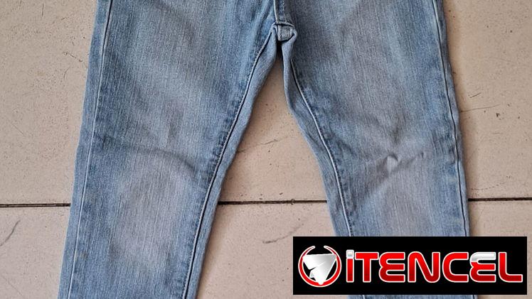 Pantaloncitos de niños para el frío. — foto 2