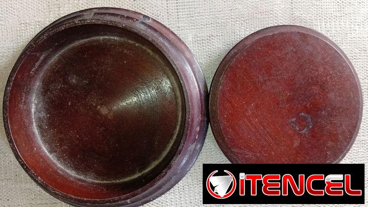 Peana o base de caoba