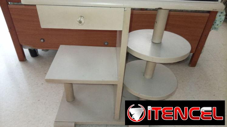 Mesa Antigua de Caoba