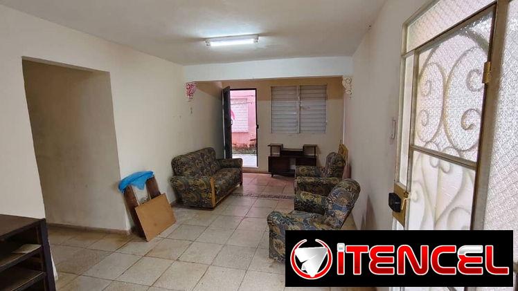 Apartamento en bajos, Reparto Marti. — foto 3