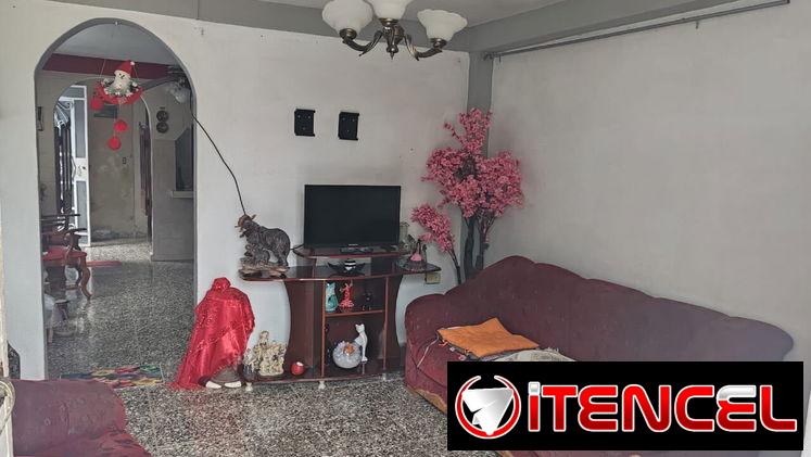 VENTA_CASA EN LA ASUNCIÓN_LAWTON_DIEZ DE OCTUBRE — foto 2