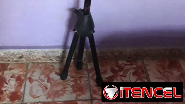 STAND PARA TROMBON