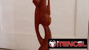 Talla en madera preciosa