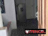 *$8000usd CON AJUSTE. En venta apartamento (4to piso) de un edificio en  Alamar, zona 11.