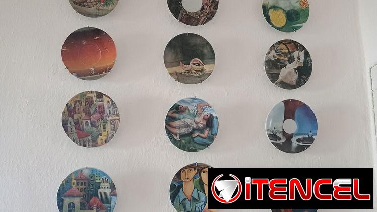 Colección de artex con plásticos de café. — foto 3