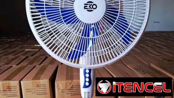 Ventilador de pedestal