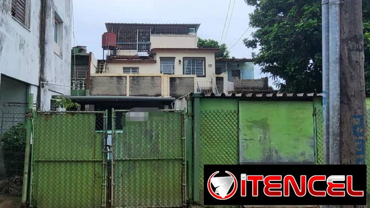 #248 🏡✨ VENTA DE CASA  BIPLANTA INDEPENDIENTE EN PLAYA 📌 _Principio de Buena Vista, Cerca de 60 y 62. Puerta de calle.