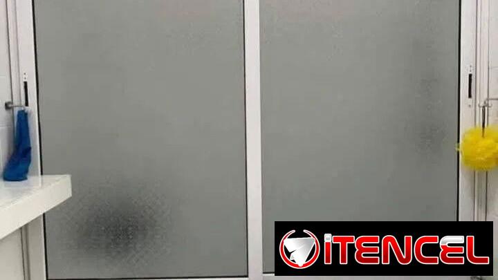 Aluminio y cristal
